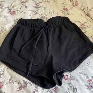 Lululemon 3’ Black cotton Shorts